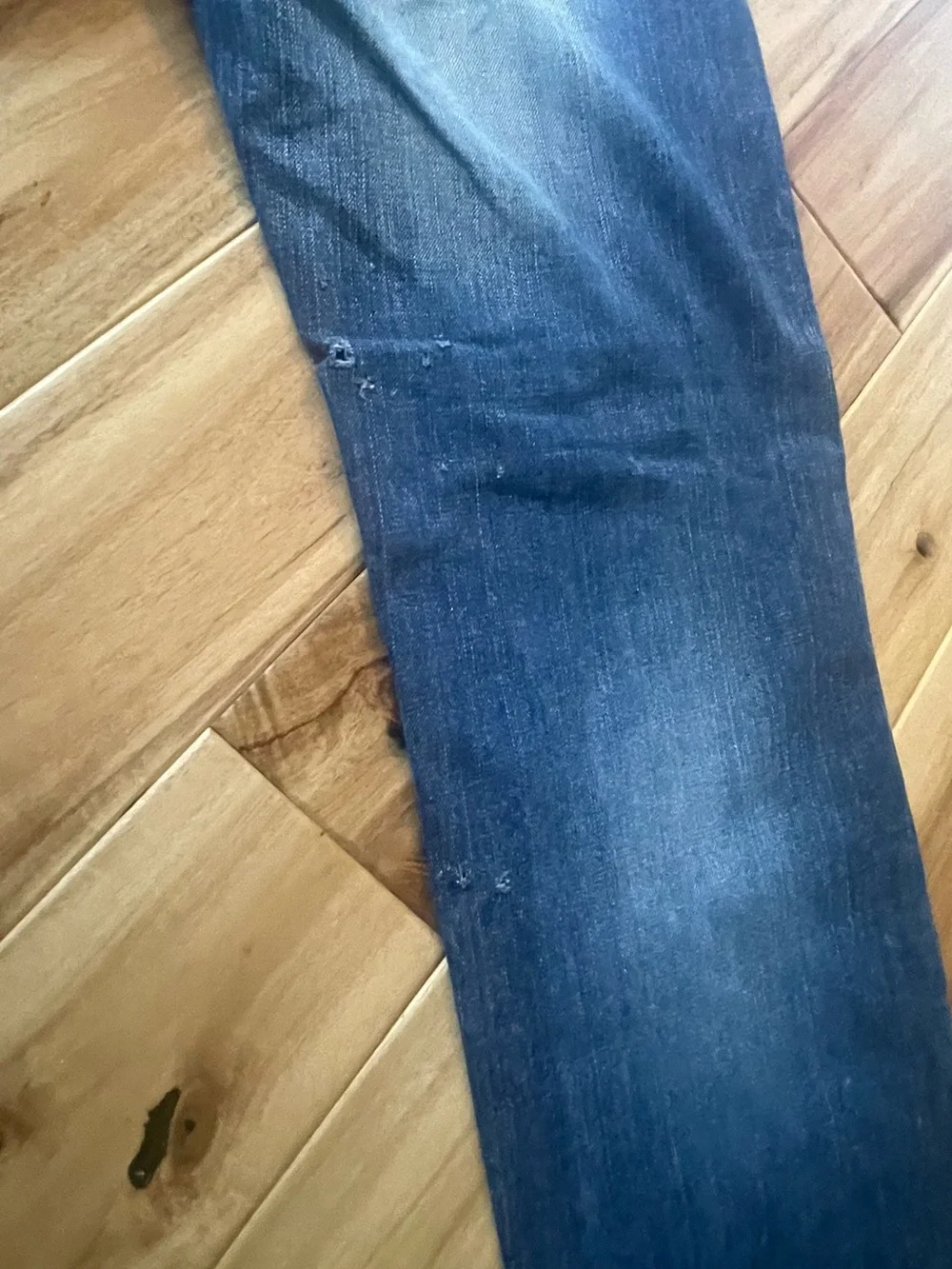 Old Navy Men's Washed Blue Relaxed Straight Jeans